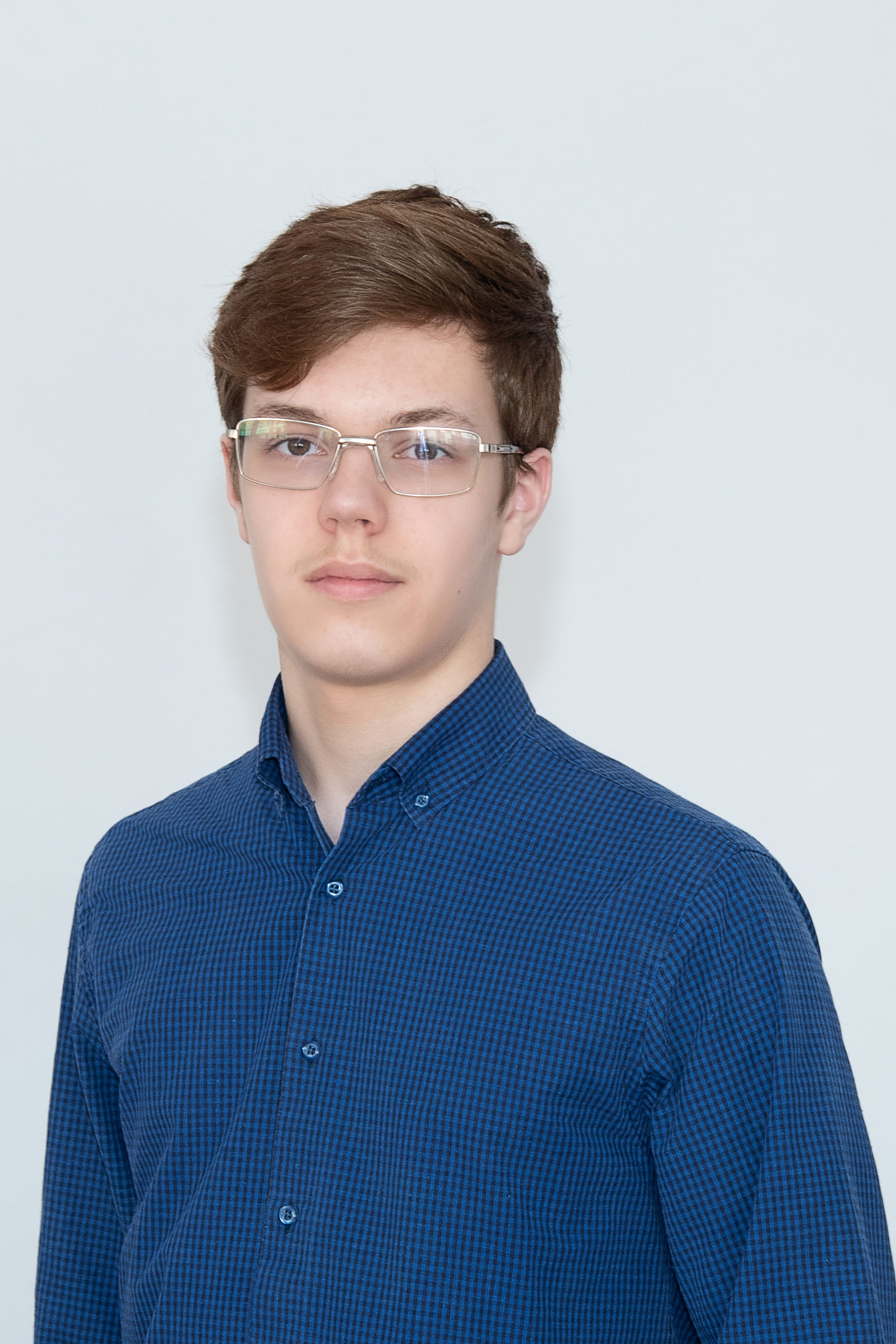 Кирнос Алексей.